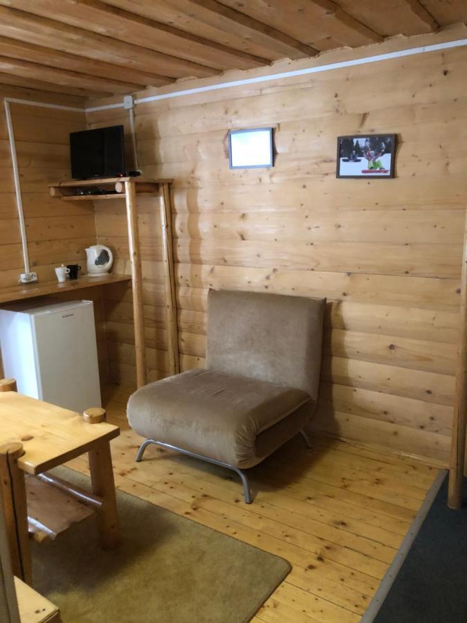 Круассан Hotel Буковел Екстериор снимка
